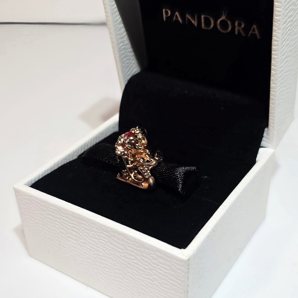 Pandora Disney Mickey & Minnie Sleigh Ride Rose Gold Charm Accessory W/ Box